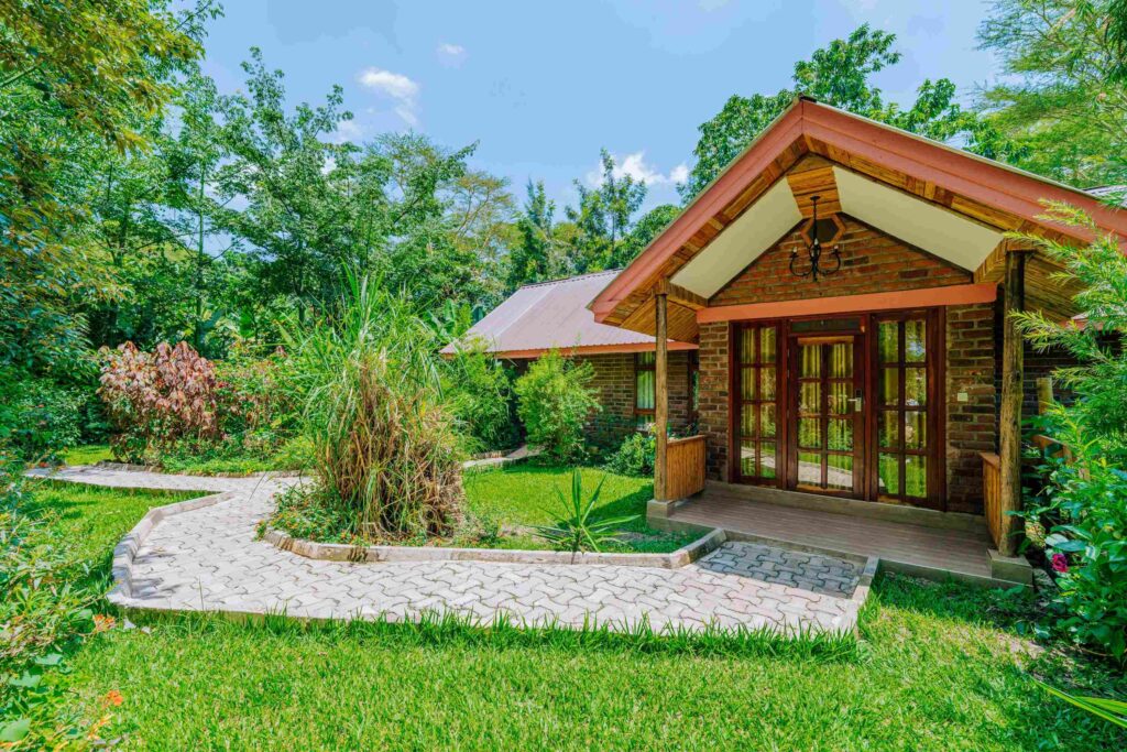 Under The Shade Safari Lodge - Arusha
